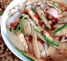 Stir-fried Clams with Ginger and Garlic