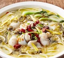 Sour Cabbage Black Fish Noodles