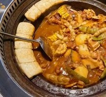 Stewed Pork Ribs and Green Beans in Iron Pot