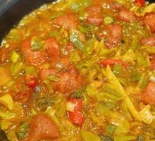 Sour Cabbage with Pork Intestines