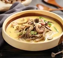 Ginseng Mushroom Stewed with Preserved Pork