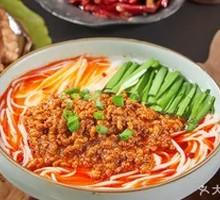 Signature Meat Sauce Rice Noodles