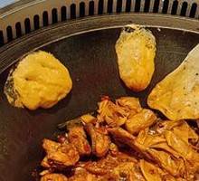 Stewed Goose in Iron Pot