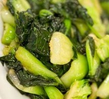 Refreshing Seasonal Vegetables