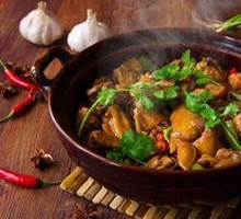 Chongqing Roast Chicken with Spicy Sauce