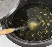 Seaweed and Egg Soup