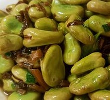 Stir-Fried Broad Beans