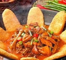 Stewed Rooster in Iron Pot