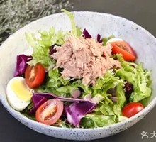 Tuna Vegetable Salad