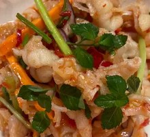Thai Chicken Claw Salad