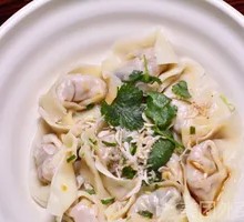 Three Delicacies Pork Dumplings