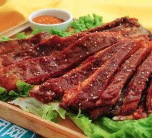 Charcoal-Grilled Lamb Ribs