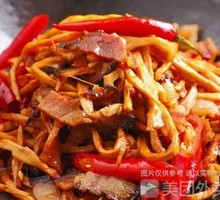 Spicy Wild Bamboo Shoots in Dry Pot