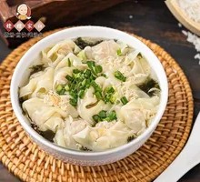 Signature Fresh Pork Dumplings