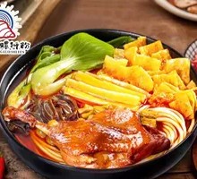 Chicken Leg Snail Rice Noodles