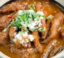 Sichuan Garlic Skin Chicken Feet
