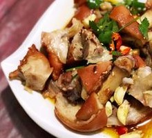 Cold-Mixed Pig Trotter