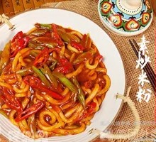 Xinjiang Chicken Sausage Fried Rice Noodles