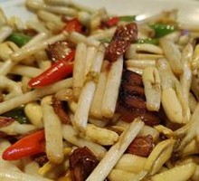 Peanut Sprout Stir-Fried with Preserved Pork