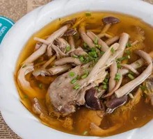 Tea Tree Mushroom Duck Stew