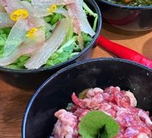 Cat Mountain Little Yellow Cattle