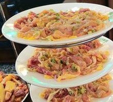 Freshly Sliced Qingyuan Chicken