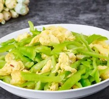 Egg with Green Pepper