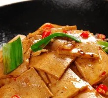 Spicy Pot-Braised Tofu with Leaves