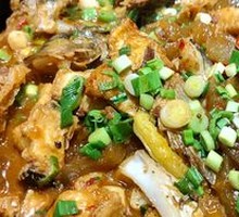Fish Head Stewed with Mountain Taro Balls