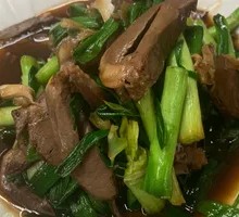 Stir-fried Lamb Heart with Garlic