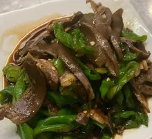 Green Pepper Stir-fried Lamb Heart