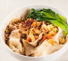 Oil-Poured Noodles
