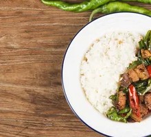 Spicy Pork Stir-fry Rice Bowl