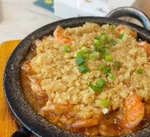 Grilled Garlic Shrimp on Stone Plate