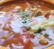 Stewed Beef Brisket with Tomato in Clay Pot