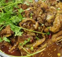 Stewed Chicken with Spicy Sauce
