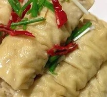 Fresh Meat Dumplings Wrapped in Bean Curd Sheets