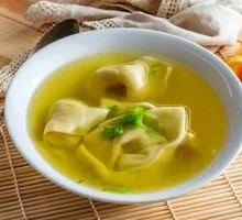 Pork Tripe Soup with Dumplings