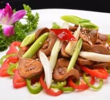 Stir-fried Lamb Kidneys with Garlic