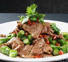 Stir-Fried Beef with Sauce