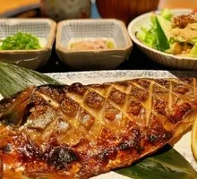 Grilled Pacific Saury