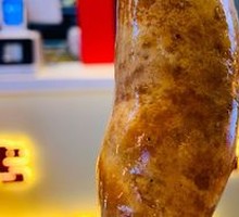 Juicy Electric Grilled Sausage