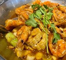 Chicken Wing Shrimp Pot