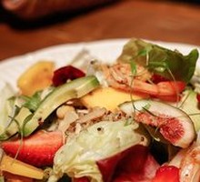 Healthy Avocado Shrimp Salad