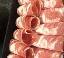 Pickled Pepper Beef Rolls