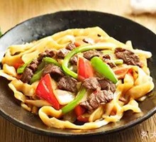 Beef Stir-Fried Knife-Cut Noodles