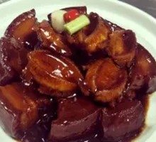 Braised Wild Boar Pork with Baby Abalone