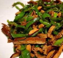 Green Pepper and Dried Sauce Stir-Fried Shredded Pork