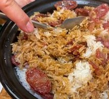 Cantonese腊味 Baozi Rice in Clay Pot