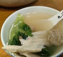 Braised Soybeans and Meatballs Pot